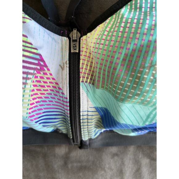 Victorias Secret VSX Womens Sports Bra 34D Knockout Double Bra Racerback Zipper - Picture 3 of 9